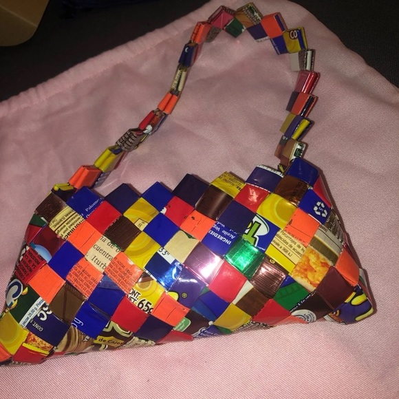 Recycled mini candy wrapper purse - Picture 2 of 3